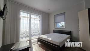 Дом 300м², 3-этажный, участок 5 сот.  