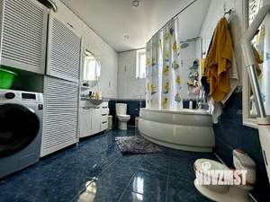 Дом 240м², 3-этажный, участок 8 сот.  
