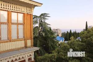 Дом 825м&sup2;, 3-этажный, участок 31 сот.  