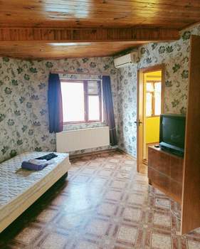 Дом 170м&sup2;, 3-этажный, участок 5 сот.  