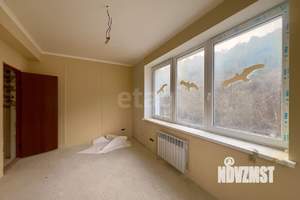 Таунхаус 170м², 4-этажный, участок 2 сот.  