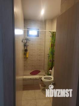 Дом 100м&sup2;, 3-этажный, участок 1 сот.  