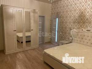 Дом 264м², 3-этажный, участок 3 сот.  