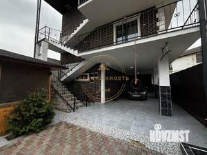 Дом 250м², 3-этажный, участок 4 сот.  