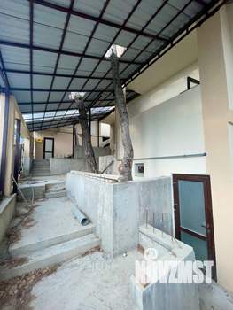 Дом 255м&sup2;, 2-этажный, участок 4 сот.  