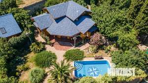 Дом 175м², 2-этажный, участок 16 сот.  