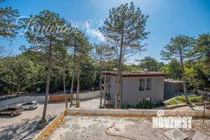 Дом 172м&sup2;, 3-этажный, участок 2 сот.  