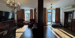 Дом 185м&sup2;, 2-этажный, участок 5 сот.  