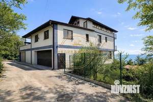 Дом 370м&sup2;, 4-этажный, участок 2 сот.  