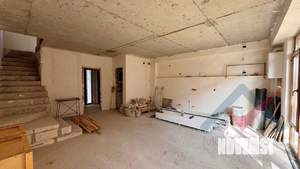 Таунхаус 168м&sup2;, 3-этажный, участок 1 сот.  