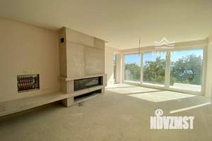 Дом 475м&sup2;, 3-этажный, участок 4 сот.  