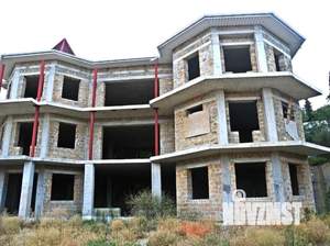 Коттедж 710м&sup2;, 3-этажный, участок 9 сот.  