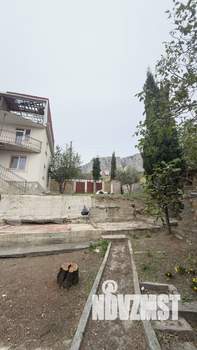 Дом 217м&sup2;, 3-этажный, участок 6 сот.  