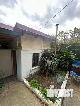 Дом 105м&sup2;, 2-этажный, участок 3 сот.  