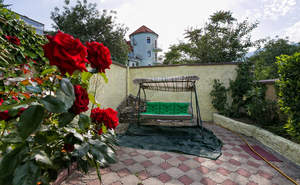 Дом 270м&sup2;, 3-этажный, участок 3 сот.  