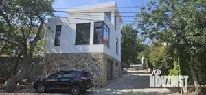 Коттедж 150м&sup2;, 3-этажный, участок 1 сот.  