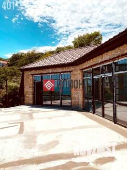 Дом 581м², 3-этажный, участок 5 сот.  