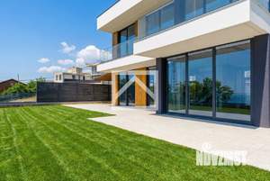 Коттедж 191м&sup2;, 2-этажный, участок 4 сот.  