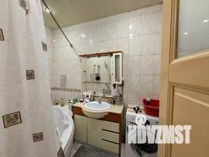 Дом 299м², 3-этажный, участок 8 сот.  