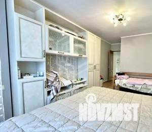 Дом 363м², 3-этажный, участок 4 сот.  