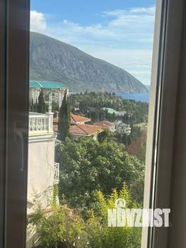 Дом 130м&sup2;, 2-этажный, участок 4 сот.  