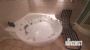 Дом 506м&sup2;, 3-этажный, участок 8 сот.  