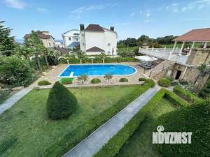 Дом 387м², 4-этажный, участок 10 сот.  