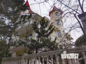 Дом 544м², 4-этажный, участок 6 сот.  