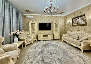 Дом 185м&sup2;, 2-этажный, участок 3 сот.  