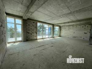 Дом 346м², 2-этажный, участок 5 сот.  