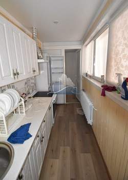 Дом 400м&sup2;, 3-этажный, участок 7 сот.  