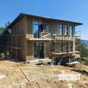 Дом 278м&sup2;, 3-этажный, участок 6 сот.  