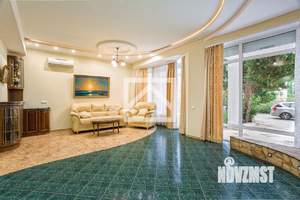 Таунхаус 147м&sup2;, 2-этажный, участок 1 сот.  