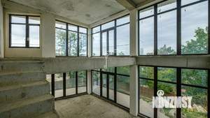 Дом 298м², 2-этажный, участок 5 сот.  