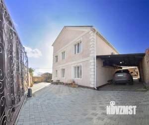 Дом 170м&sup2;, 3-этажный, участок 7 сот.  