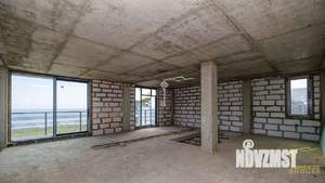 Дом 167м&sup2;, 2-этажный, участок 4 сот.  