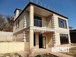 Таунхаус 175м&sup2;, 2-этажный, участок 4 сот.  