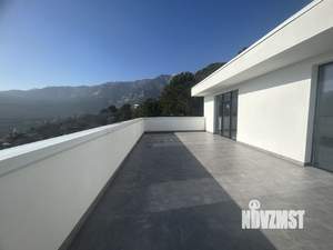 Дом 270м&sup2;, 2-этажный, участок 6 сот.  