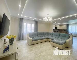 Коттедж 250м², 2-этажный, участок 4 сот.  