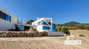 Дом 423м&sup2;, 2-этажный, участок 20 сот.  