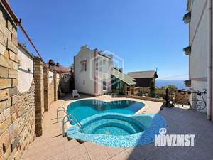 Дом 379м², 4-этажный, участок 6 сот.  