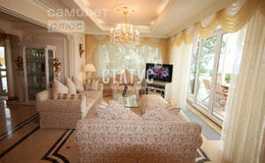 Дом 292м², 3-этажный, участок 7 сот.  