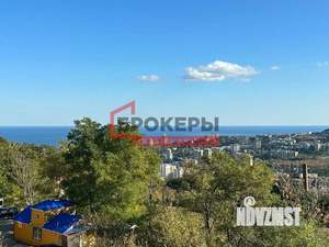 Дом 187м², 3-этажный, участок 4 сот.  
