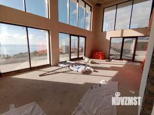 Дом 550м², 4-этажный, участок 4 сот.  