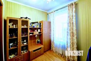 Дом 185м², 2-этажный, участок 6 сот.  