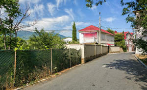 Дом 270м&sup2;, 3-этажный, участок 3 сот.  