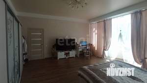 Дом 241м², 3-этажный, участок 1 сот.  