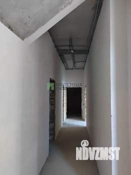 Дом 460м², 3-этажный, участок 10 сот.  