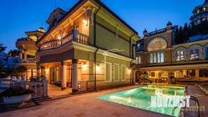 Дом 980м², 3-этажный, участок 17 сот.  