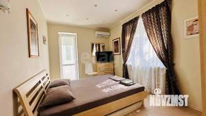 Дом 230м², 3-этажный, участок 22 сот.  